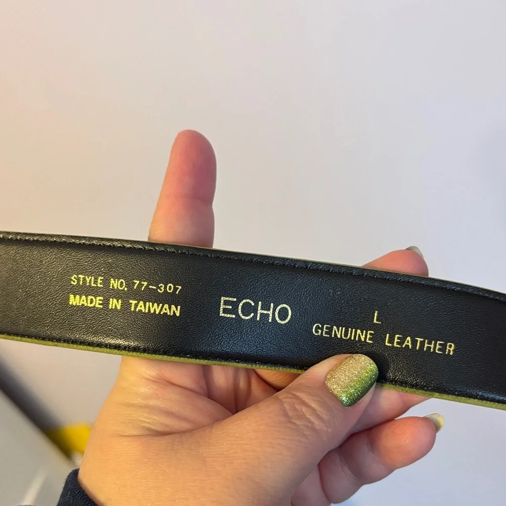 Echo Vintage Genuine Leather Lime Green Suede Belt size L